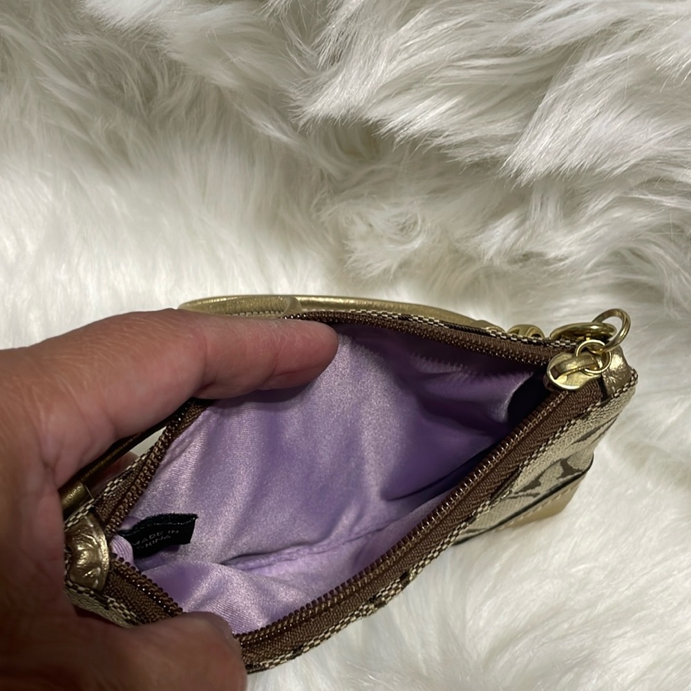 Coach Wristlet - Picture 2 of 8